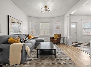 3869 Burns St, Detroit, MI 48214