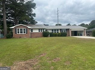 1491 Wesley Dr, Griffin, GA 30224