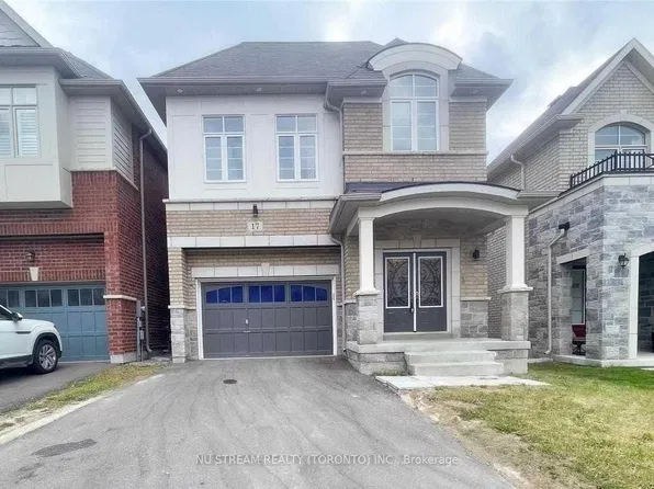 17 Foxberry Rd, East Gwillimbury, ON L9N 0P6