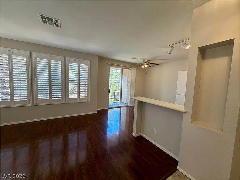 251 S Green Valley #4011 — Photo 3