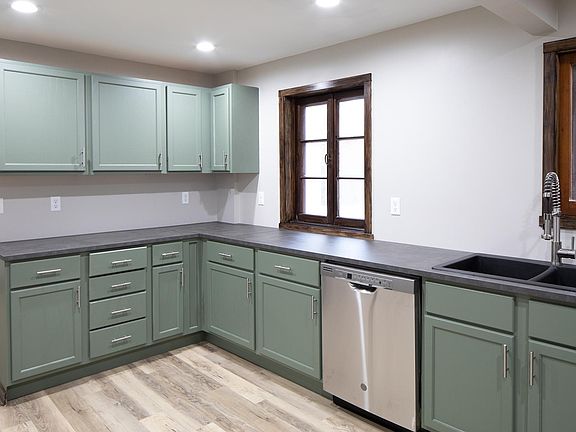 4th image of 15234 Upper 61st St N #1