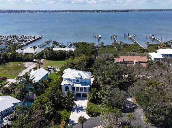 1702 NE Ocean Boulevard, Stuart, FL 34996