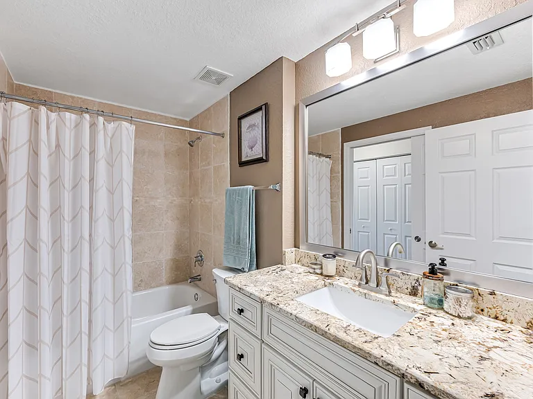 13180 Bella Casa Circle 379 — Photo 20