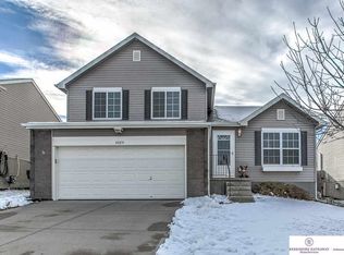 19709 Laci St, Omaha, NE 68135