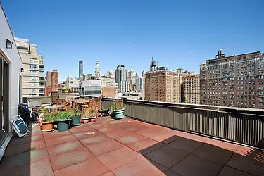 304 East 20th Street in Gramercy Park