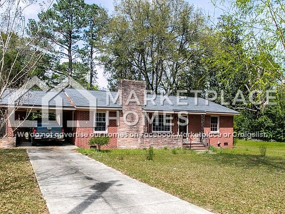 3rd image of 432 Bell Ave
