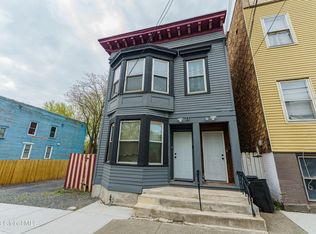 328 Orange St, Albany, NY 12210