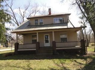 27121 Cook Rd, Olmsted Falls, OH 44138