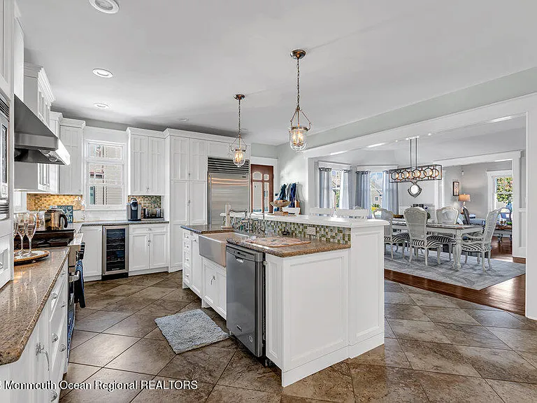304 Atlantic Ave — Photo 6