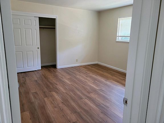 3rd image of 177 El Dorado Dr #8