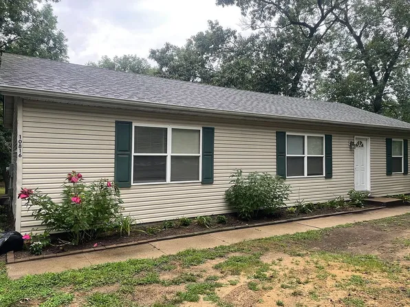 10816 Potomac Dr, Demotte, IN 46310