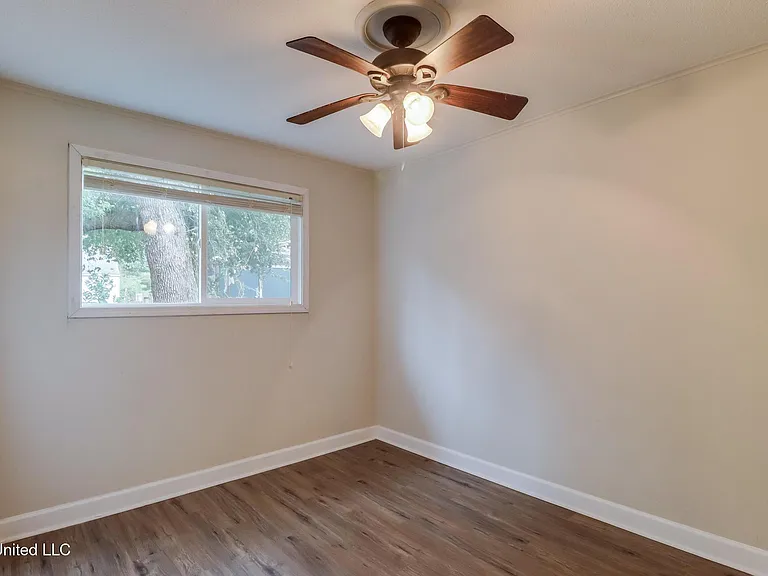 150 Pat Harrison St #2 — Photo 9