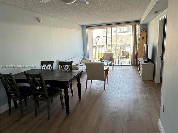 5th image of 3716 NE 168th St APT 303