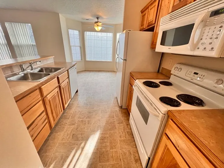 1621 S Eagleson Rd Boise, ID 83705 — Photo 4