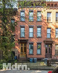 Rented by Mdrn Residential