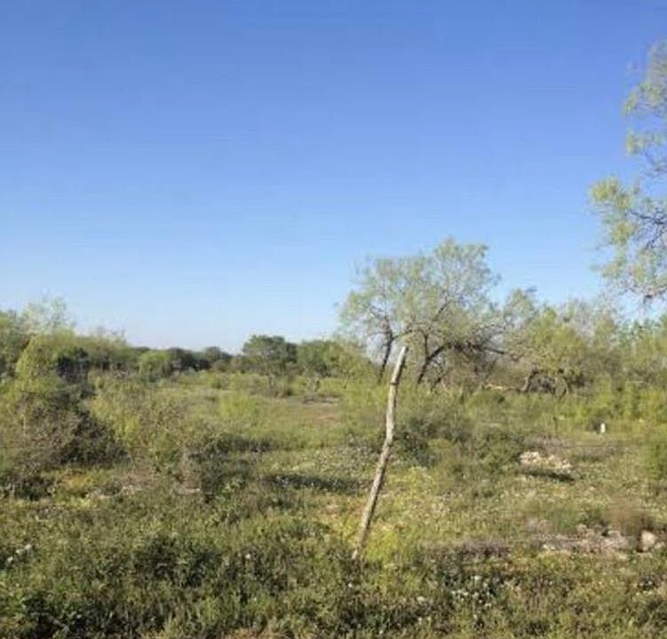 2nd image of 2326 Deer Valley Ranch Rd