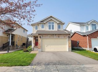 15 Cotton Grass St, Kitchener, ON N2E3T7