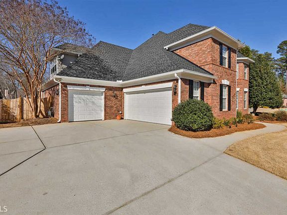 4th image of 1200 Shady Creek Ln