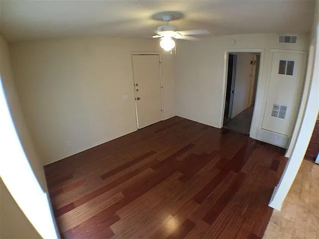 2800 Cole St #104C — Photo 13