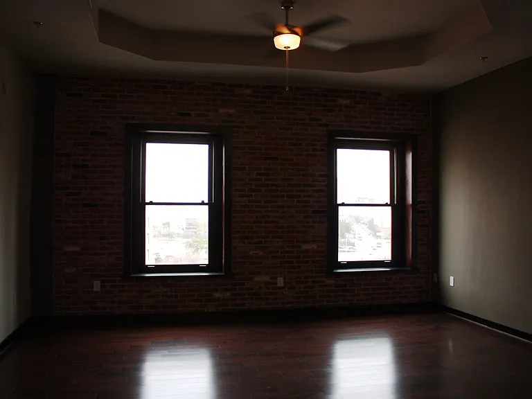 Tennison Lofts — Photo 14