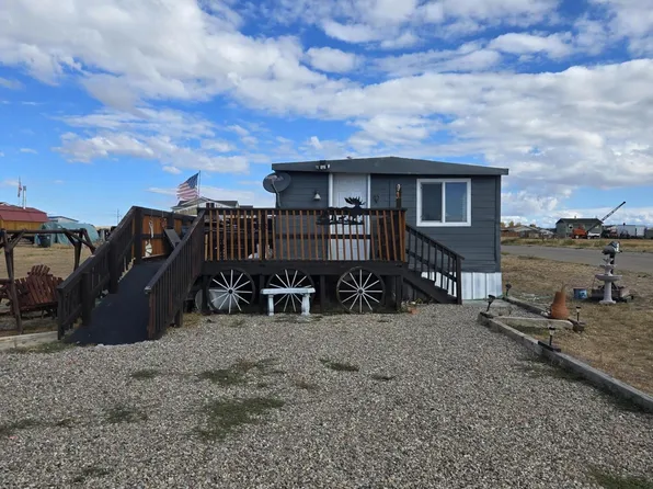 527 E 6th St, Big Piney, WY 83113