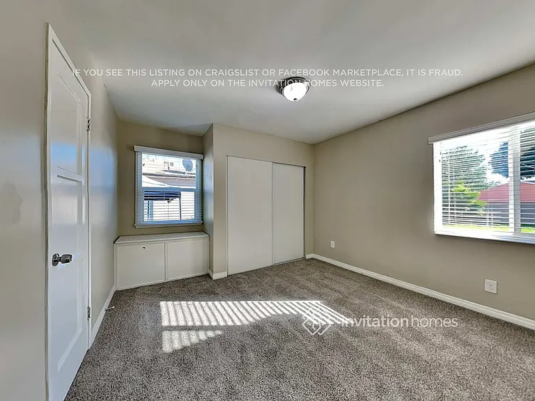 726 E 99th St — Photo 17