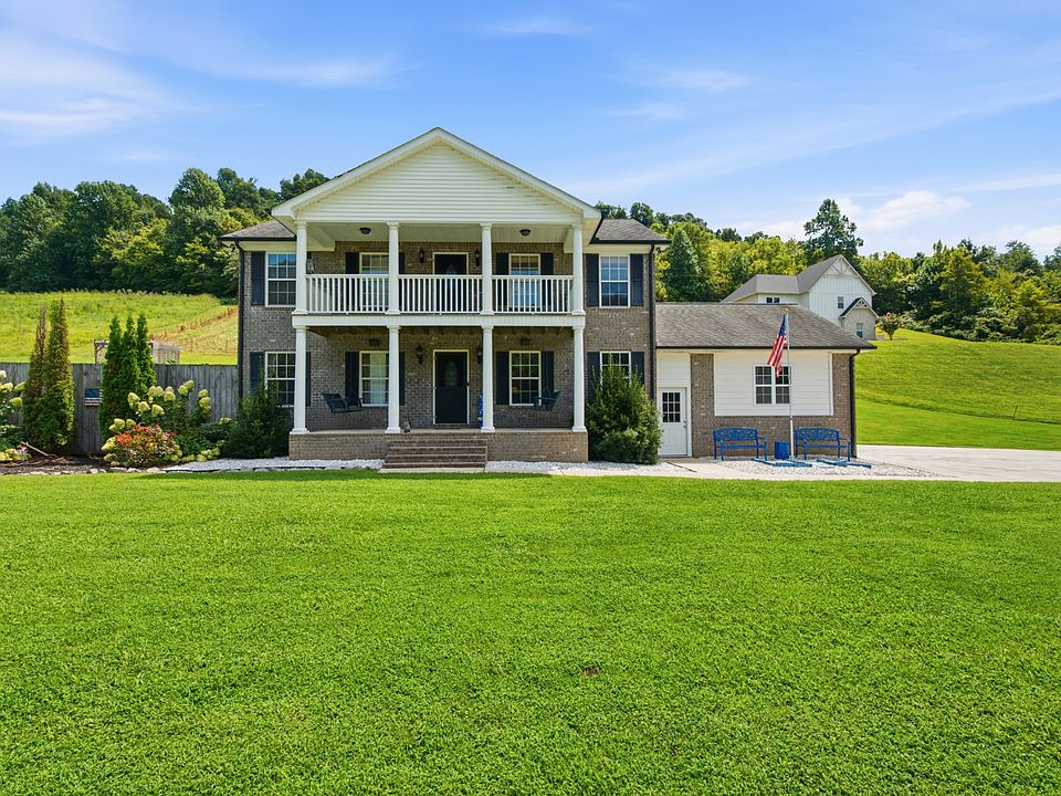 2nd image of 4736 Gossburg Rd