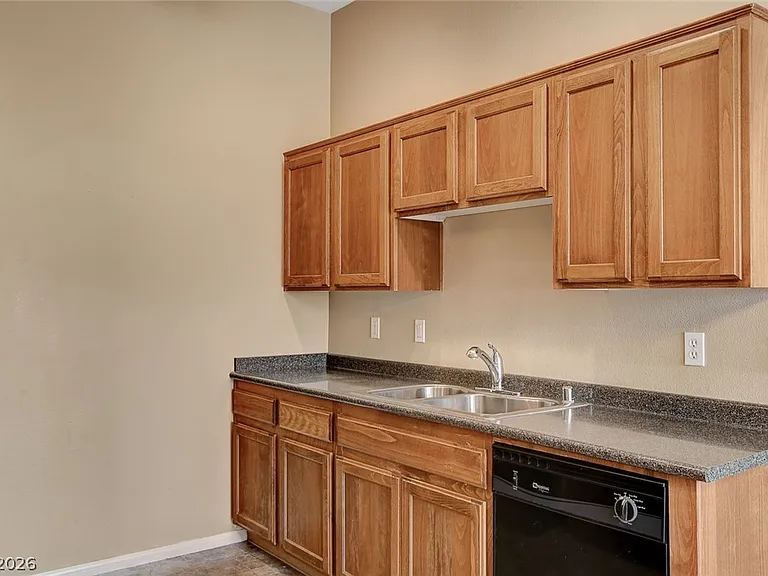 8985 S Durango Dr #1099 — Photo 14