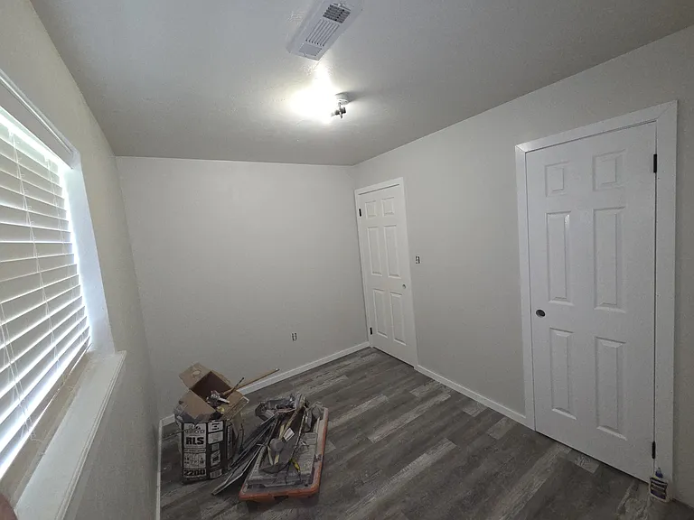 2516 Queensbury Rd — Photo 7
