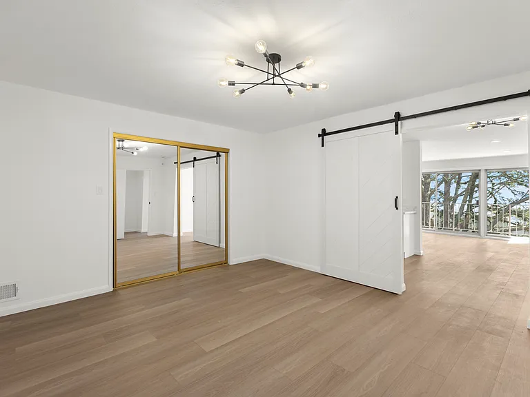 70 Crestline Dr #6 — Photo 22