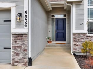 8606 NE 103rd Ter, Kansas City, MO 64157