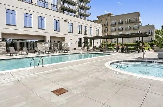 1 bed, 1.0 bath, 1144 sqft, $1,100 — Photo 4