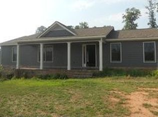 381 Deep South Rd, Senoia, GA 30276