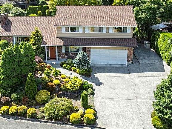 2nd image of 19225 51st Avenue NE