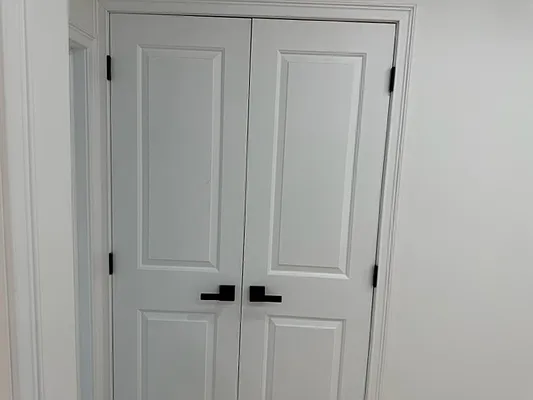 Rented by 18 REALTY | media 16