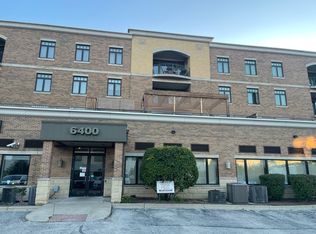 6400 N Northwest Hwy APT 305, Chicago, IL 60631