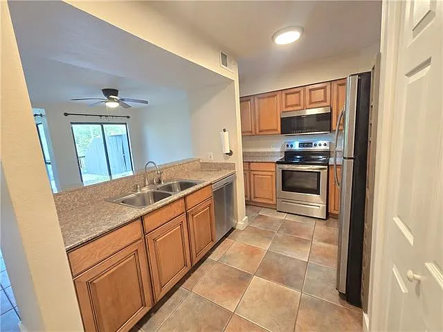 78 Chamale Cv — Photo 5