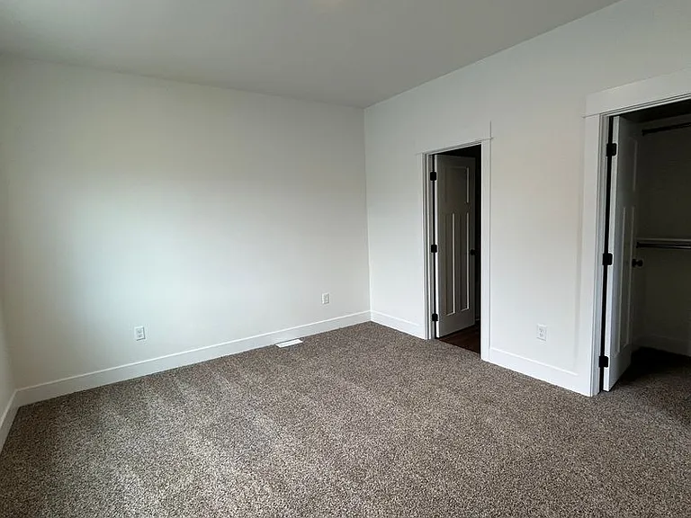203 Amusement Ave — Photo 14
