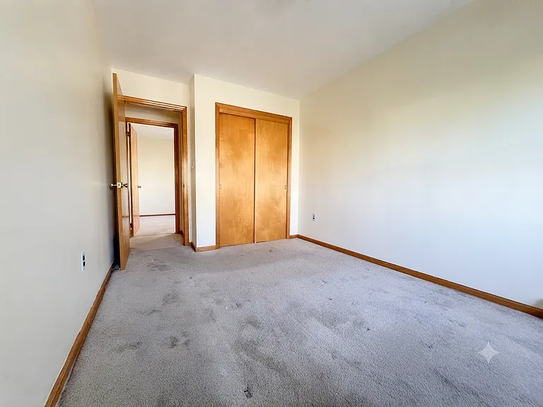 100 Hancock Ave — Photo 7