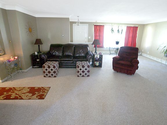Living Rm