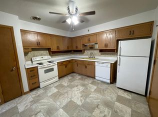 8305 W Morgan Ave APT 5, Milwaukee, WI 53220