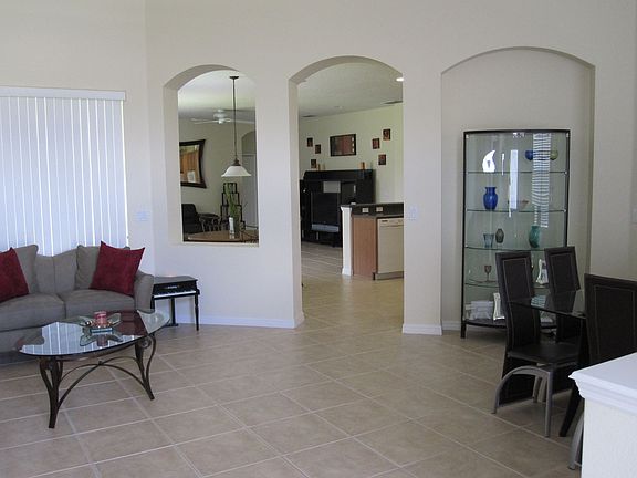 2nd image of 3615 Goldenwood Ln