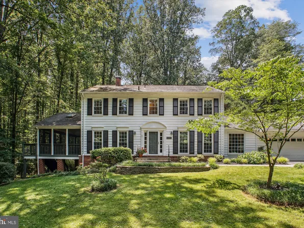 3010 Phyllmar Pl, Oakton, VA 22124