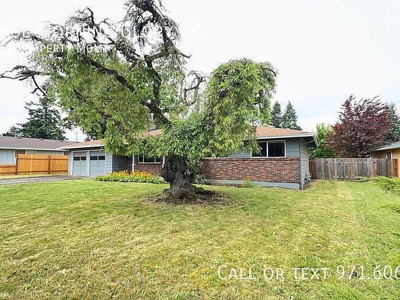 3rd image of 15433 SE Morning Glory Ct