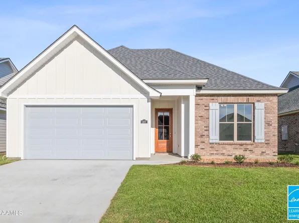 107 Carreras Ln, Maurice, LA 70555
