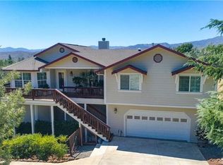 16513 Hacienda Ct, Hidden Valley Lake, CA 95467