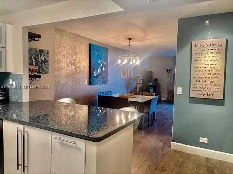2301 Collins Ave #528 — Photo 10