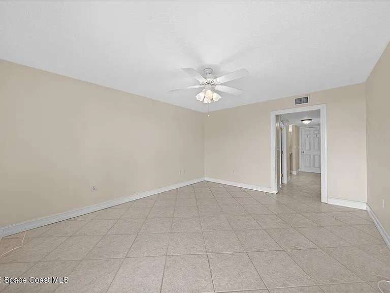 555 Jackson Ave #201 — Photo 26