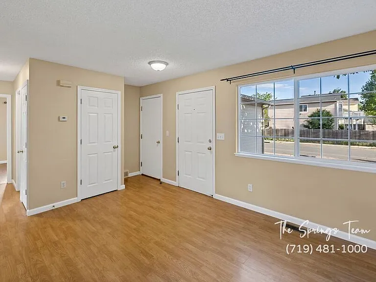 5833 Bow River Dr — Photo 8