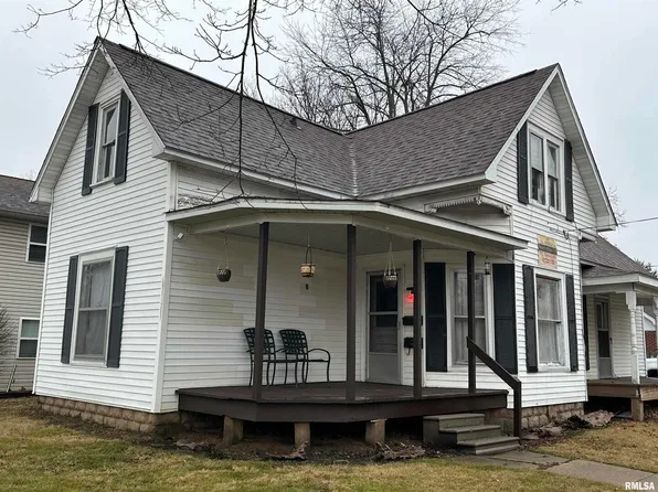 718 S Forest Ave, Carbondale, IL 62901